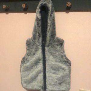 Monsoon sleeveless hooded vest. Silver Faux fur, navy interior. Size 18-24m